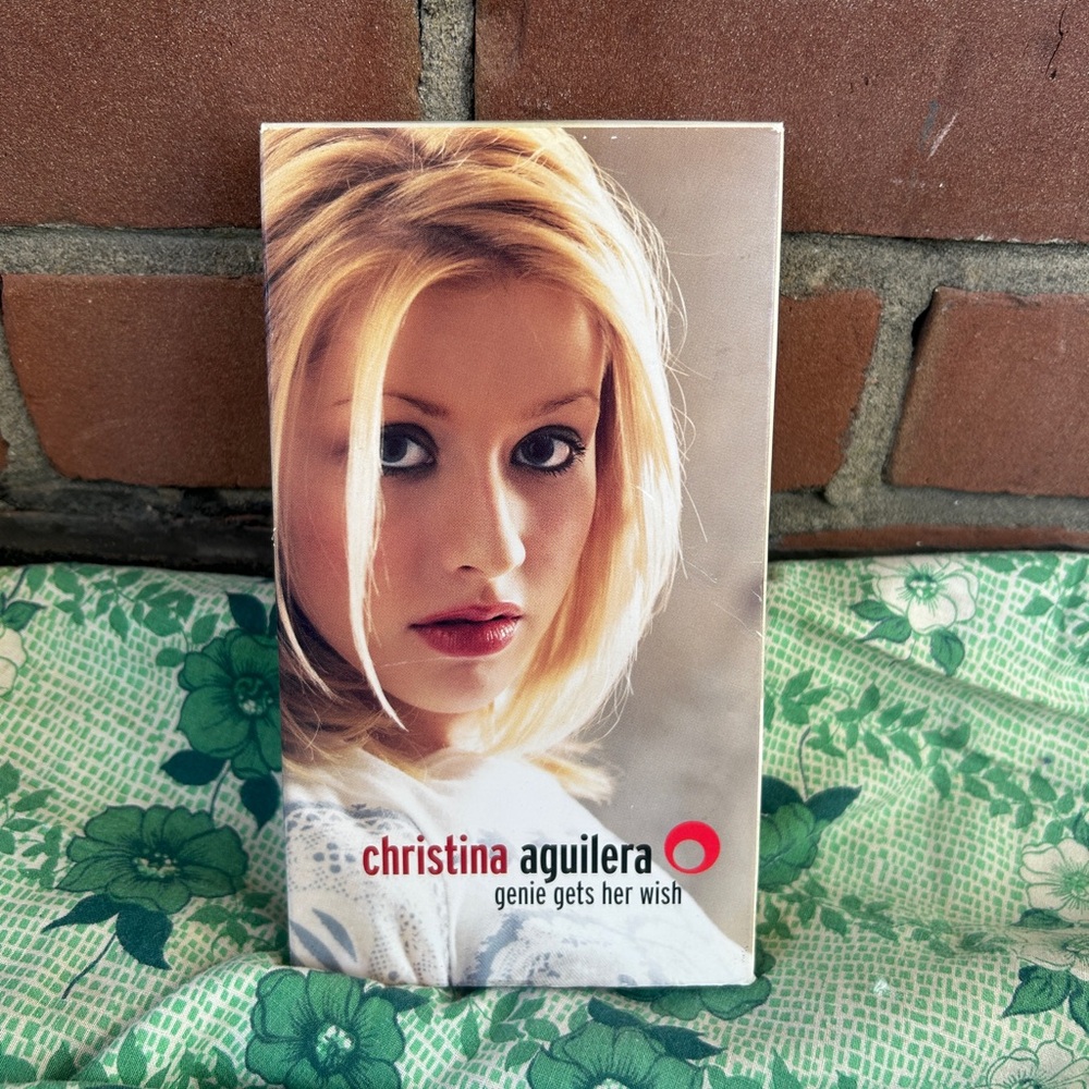 Vintage Christina Aguilera VHS – Genie Gets Her Wish (1999)